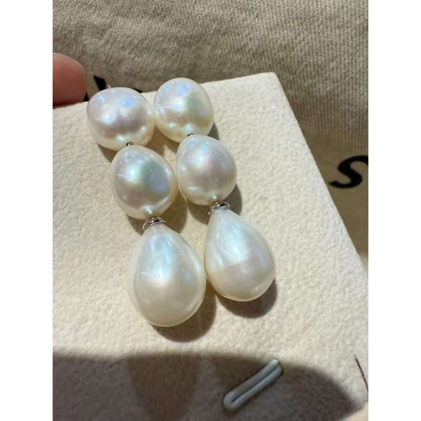 Elisa Hook Earrings
