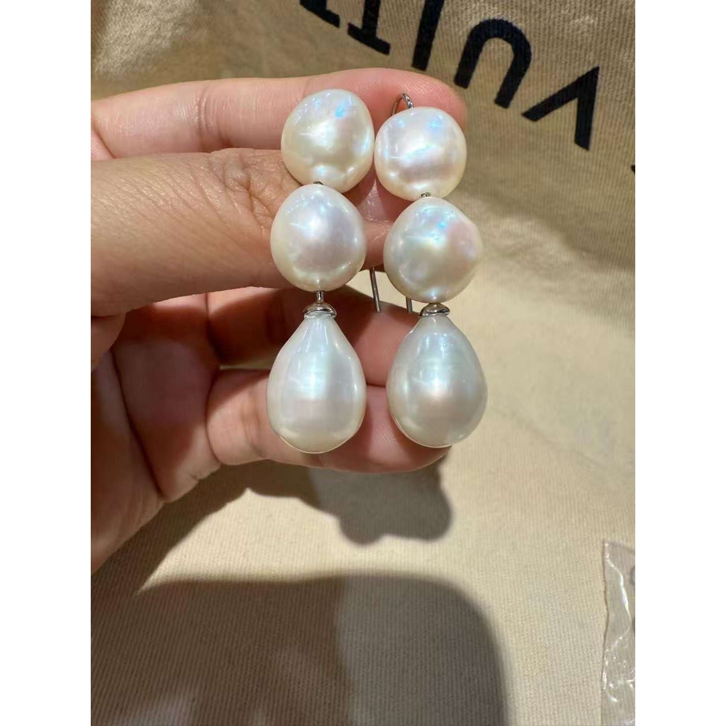 Elisa Hook Earrings