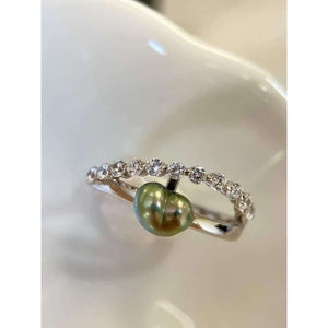 Tahitian Keshi Pearl Ring
