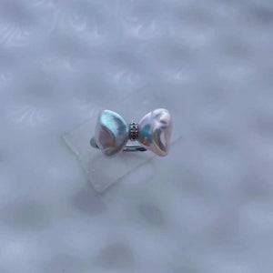 Aurora Bicolor Bow Keshi Pearl Ring