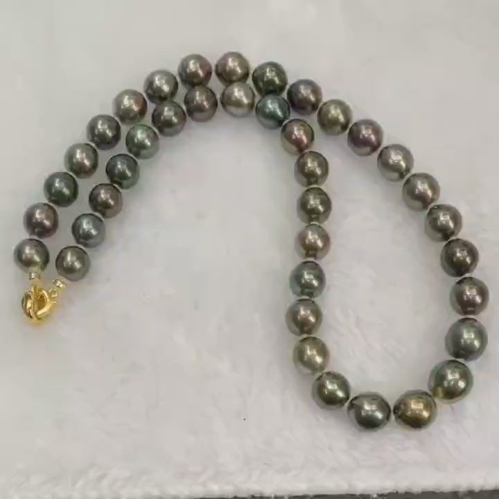 Peacock Green Tahitian Pearl Necklace