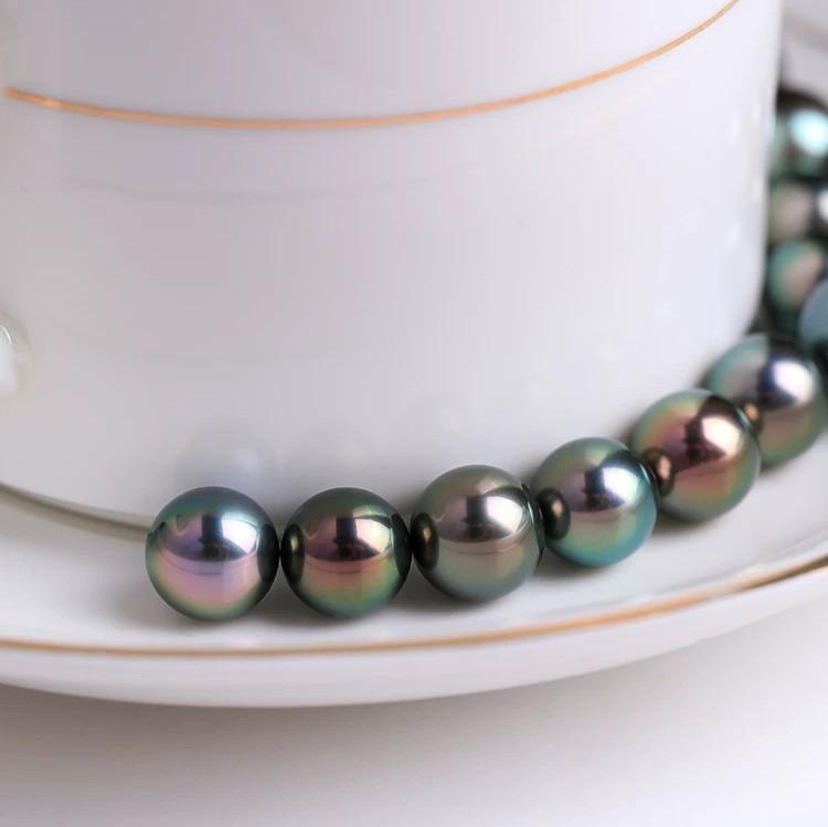 Tahitian Pearl Hook Earrings