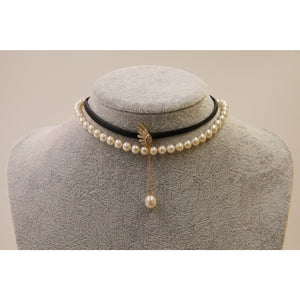 Tour de cou en cuir avec pendentif perle