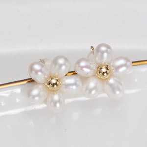 Oval Pearl Flower Earrings