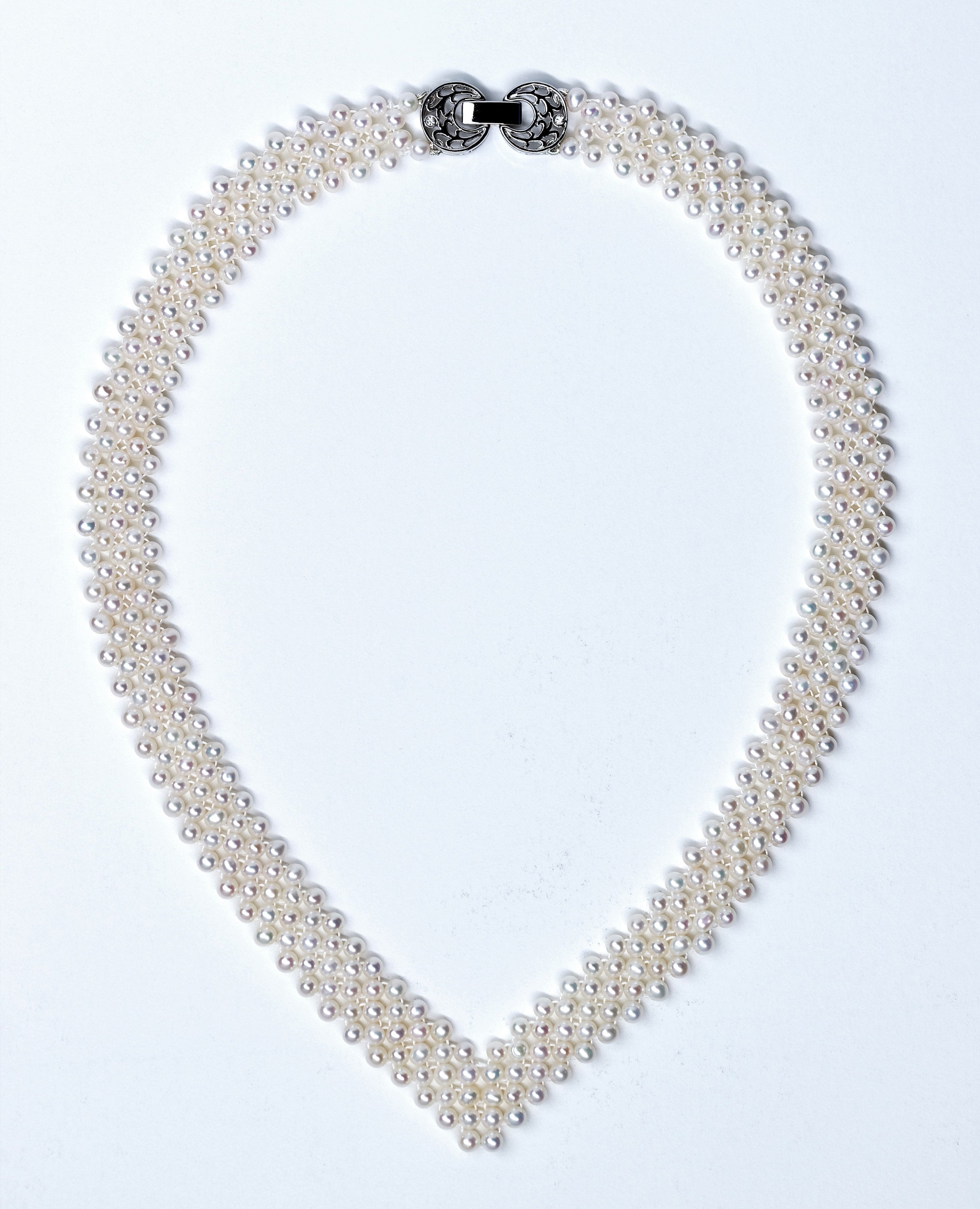 V -Shape Baby Pearl Necklace