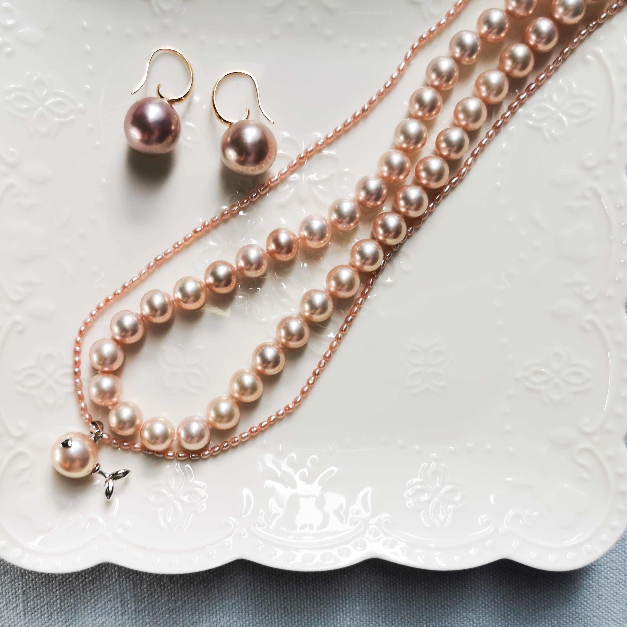 Salmon Pink Necklace & Earring Set