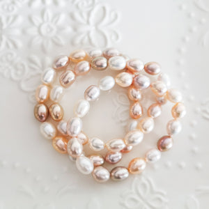 Lara J. Pearl Necklace & Bracelet Set