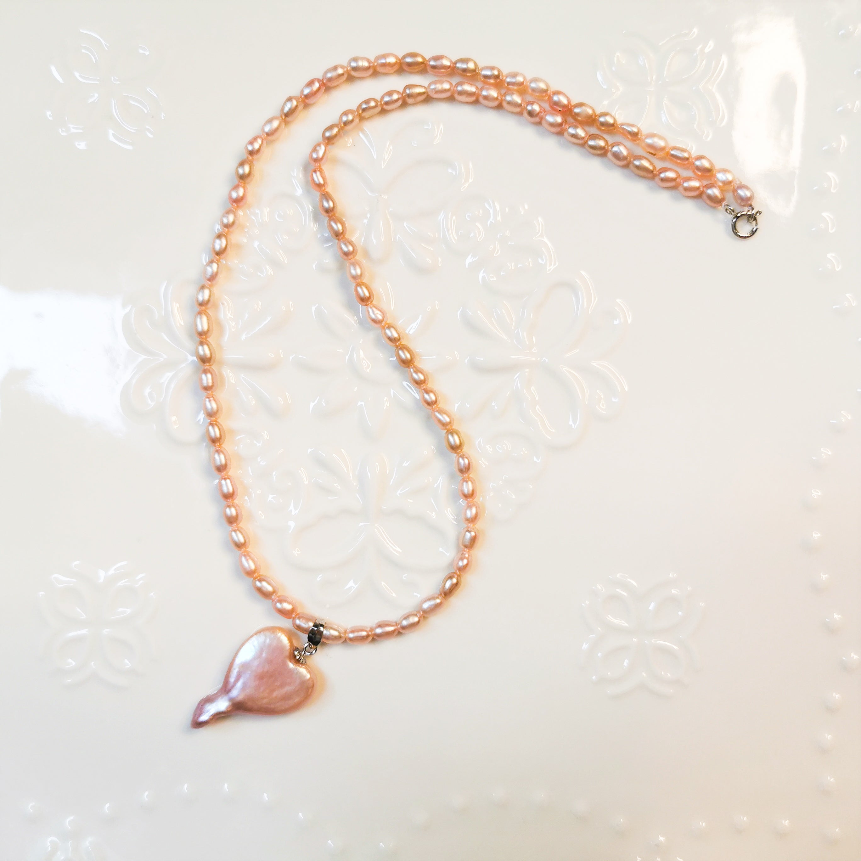 S118 Perla barroca de agua dulce cultivada (8 mm), 2 piezas Conjunto de pulsera elástica