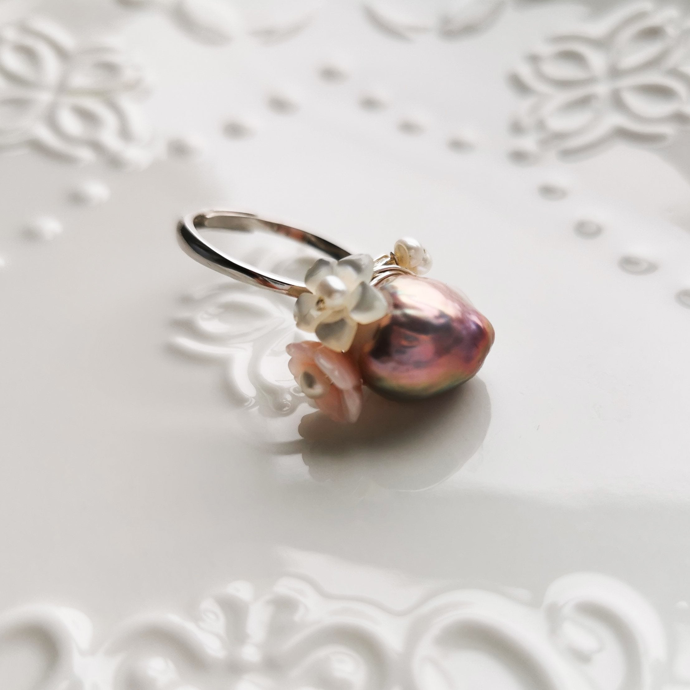 Tulip Baroque Pearl Ring