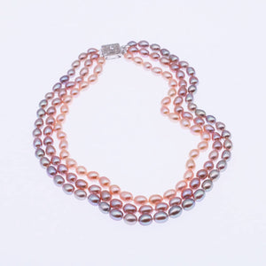 Triple Strand Candy Gradual Change Color Pearl Necklace (en anglais)