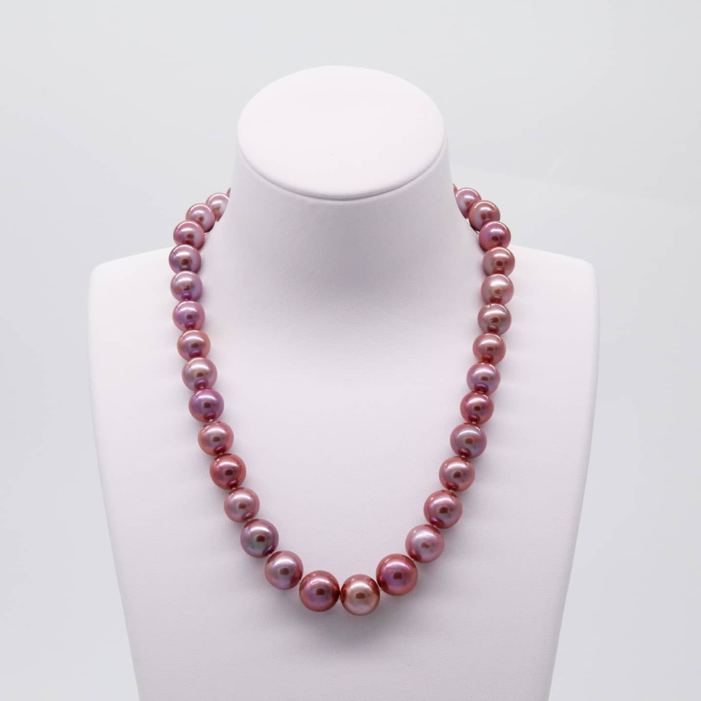 Collar clásico de perla y conjunto de pulsera- púrpura
