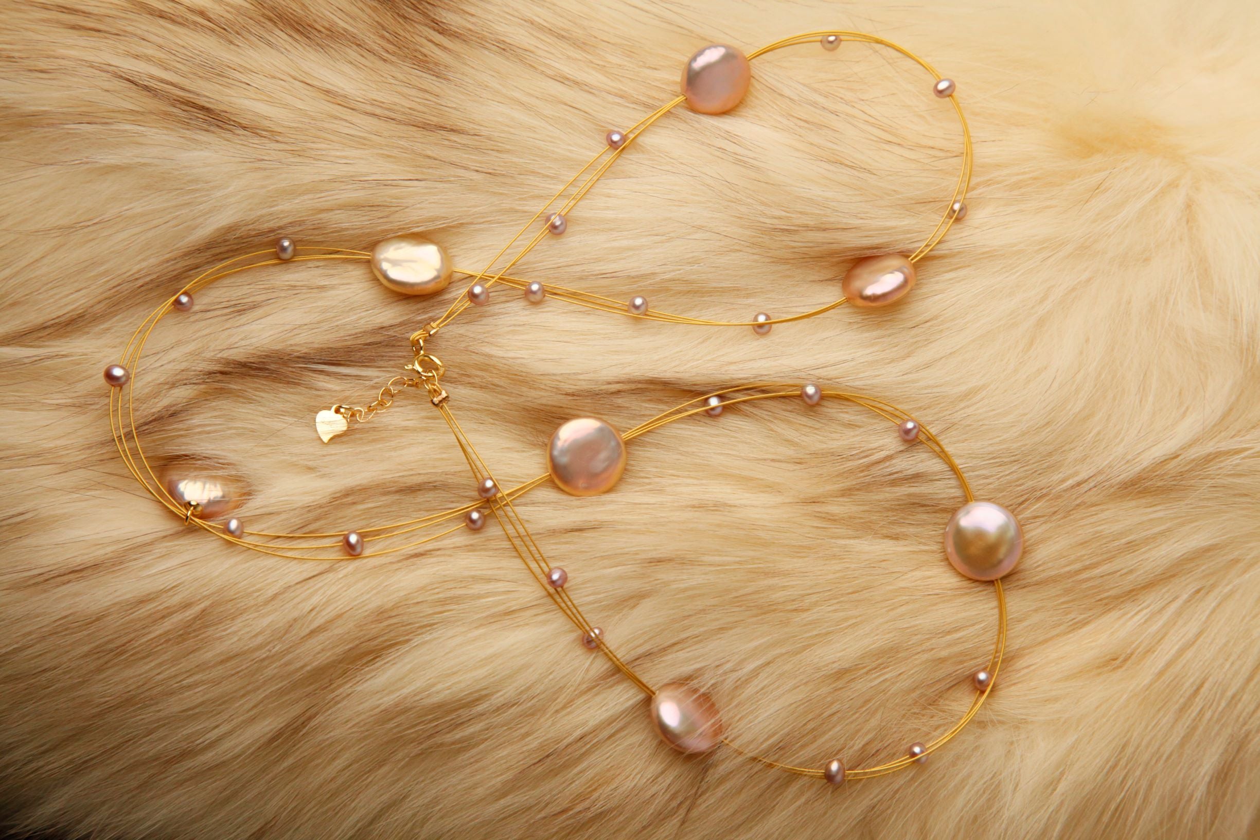 Coin Shape Baroque Pearl Necklace