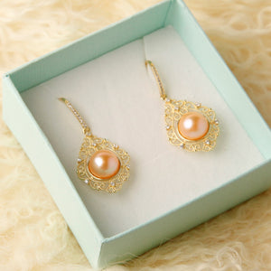 Retro Pearl Earrings