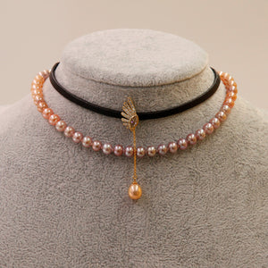 Tour de cou en cuir avec pendentif perle