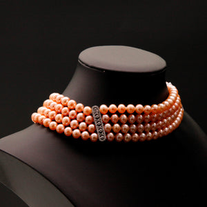 Collar de perlas de gargantilla de cuatro hilos rojo naranja