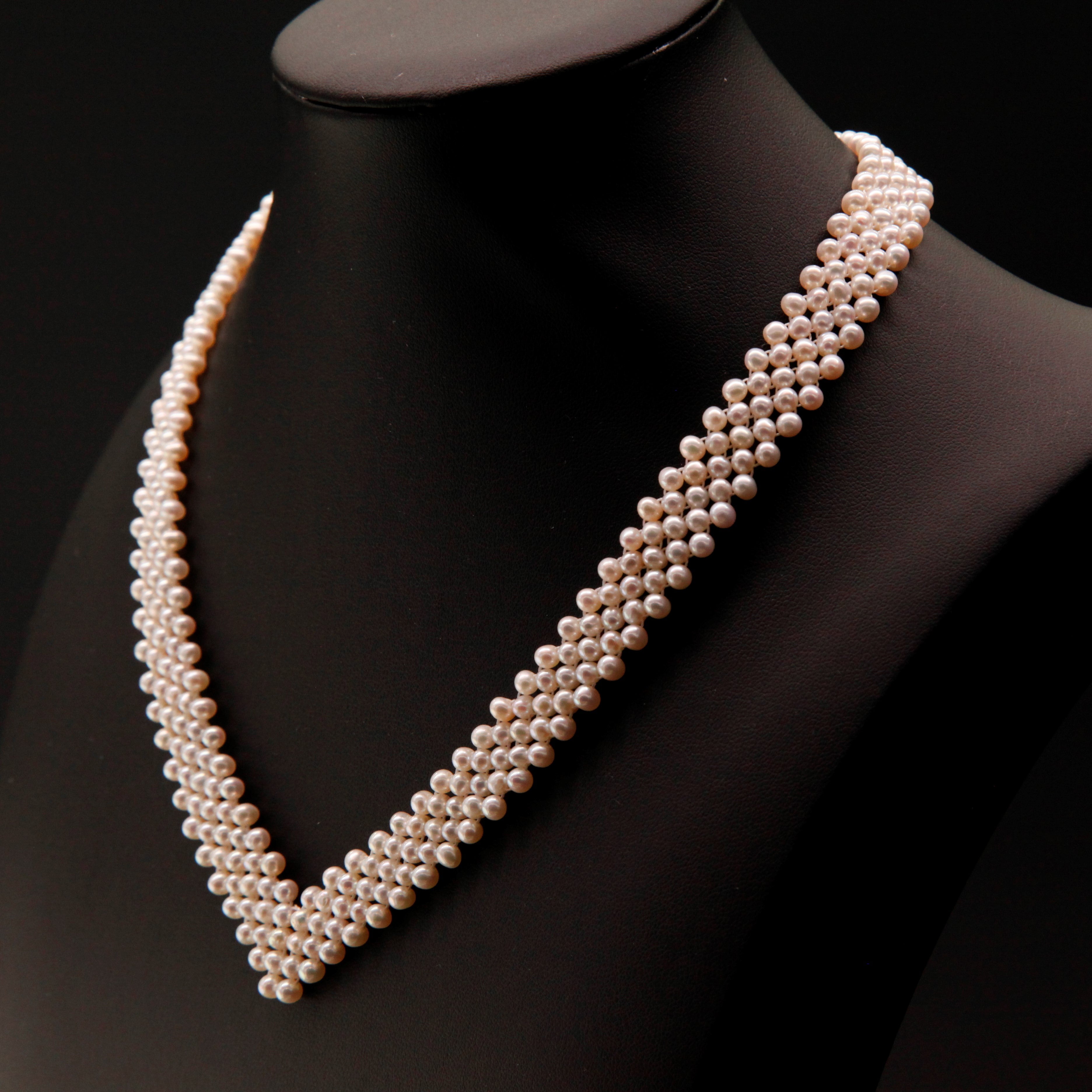V -Shape Baby Pearl Necklace