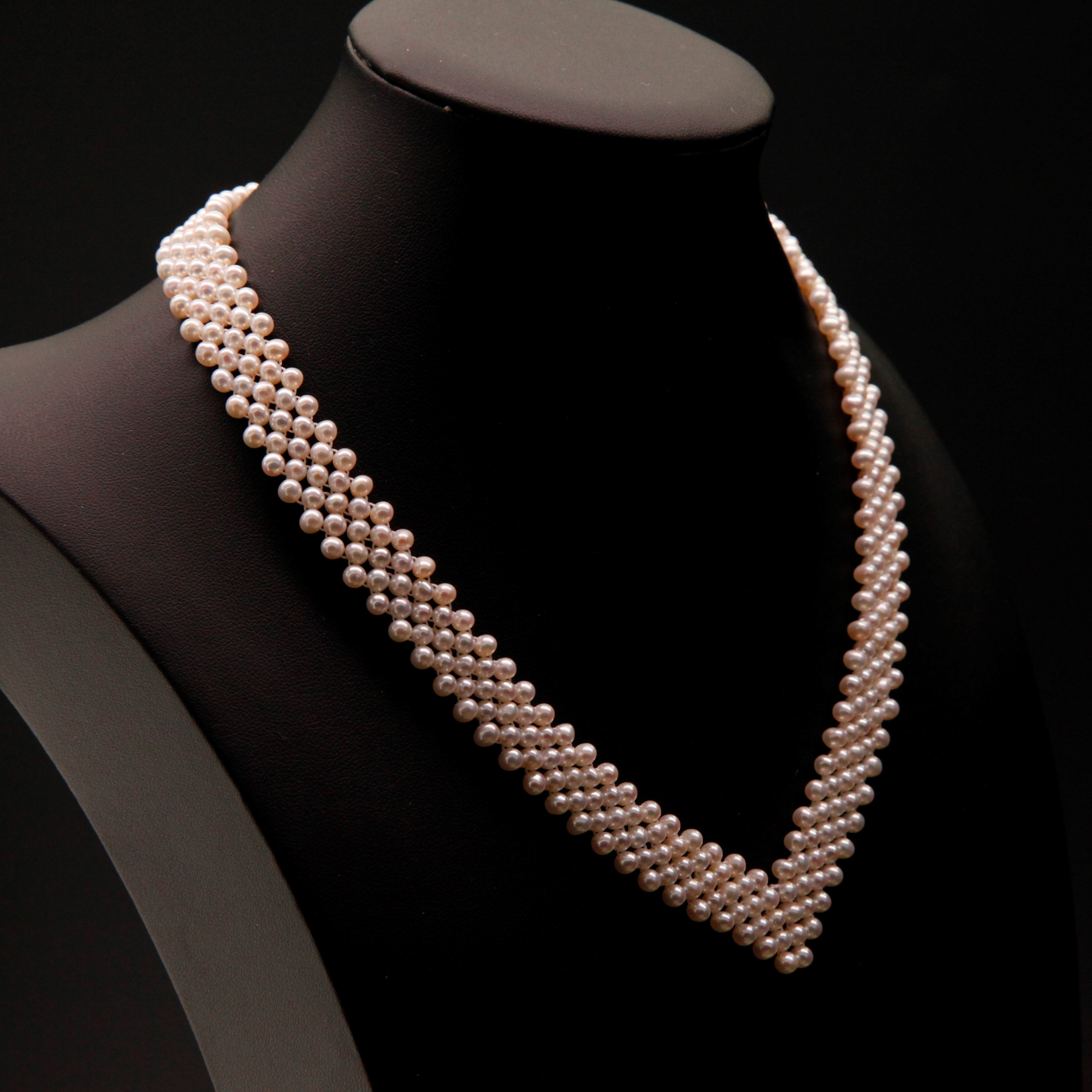 V -Shape Baby Pearl Necklace