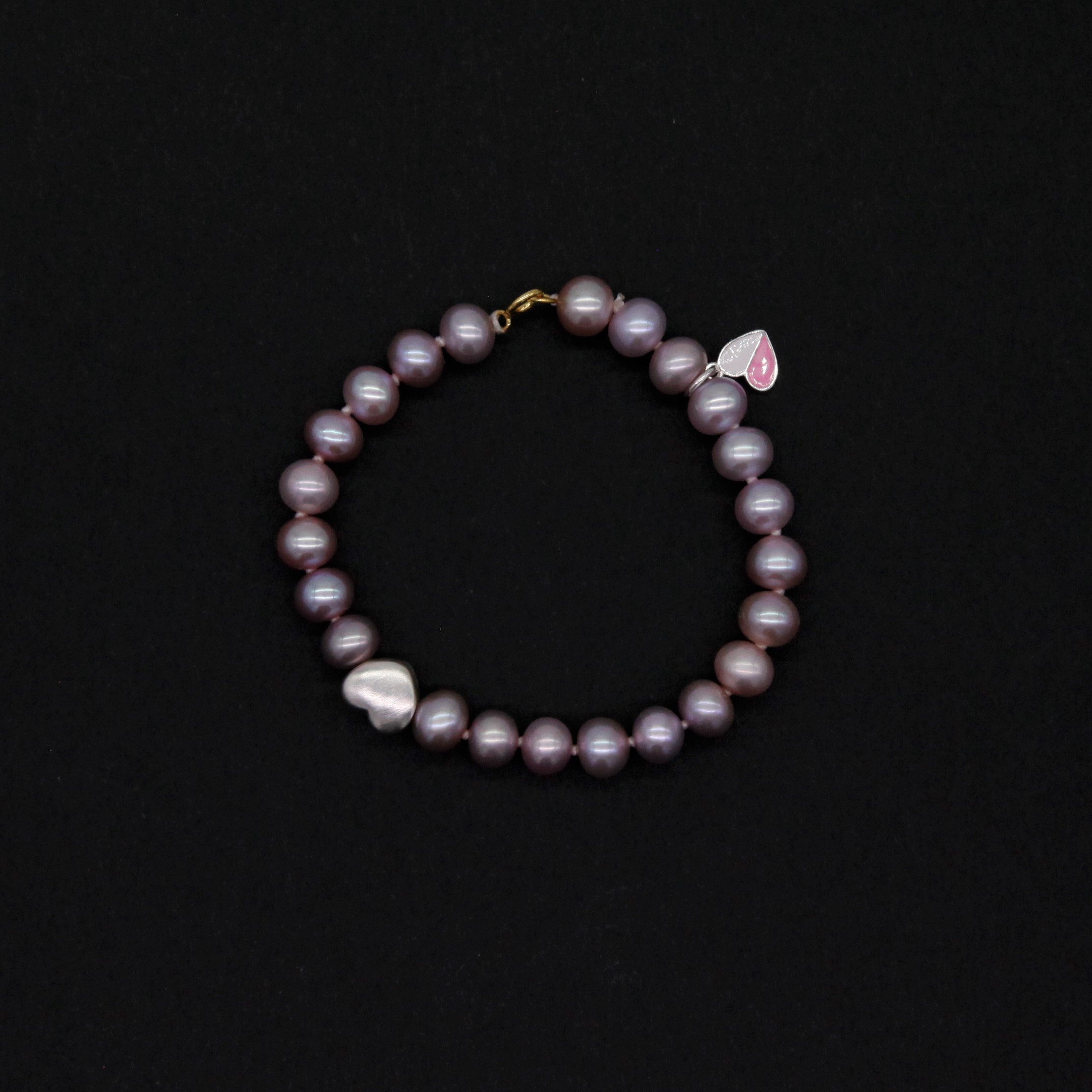 Pearl and Queen Conch Shell Charms Bracelet