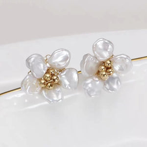 Flower Pearl Earrings