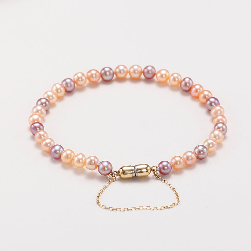 S115 Braided Hand Strap Cultured Freshwater Baroque Pearl (3.5-4mm) . Ensemble de bracelets Stretch